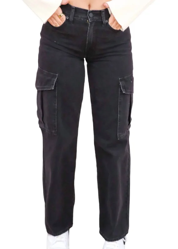 Women's Cargo Jeans In Black